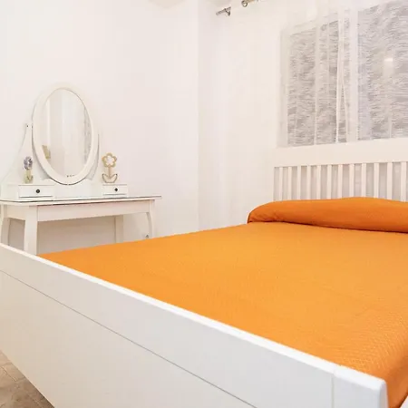 Apartment Rentalmar California